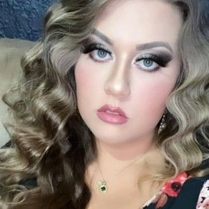 Meet your Posher, Enid